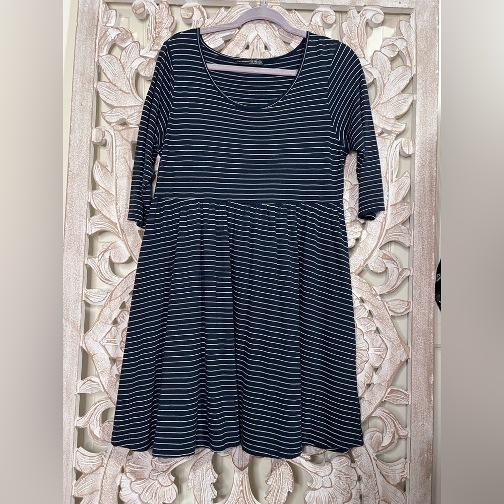 EUC Atmosphere Navy and White Striped 3/4 Sleeve Dress Sz 14